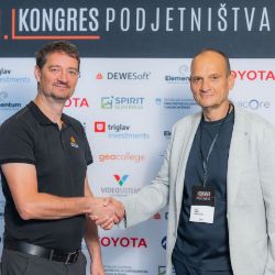 Picture of DOPOLDANSKI DEL PRVEGA DNE 11. KONGRESA PODJETNIŠTVA